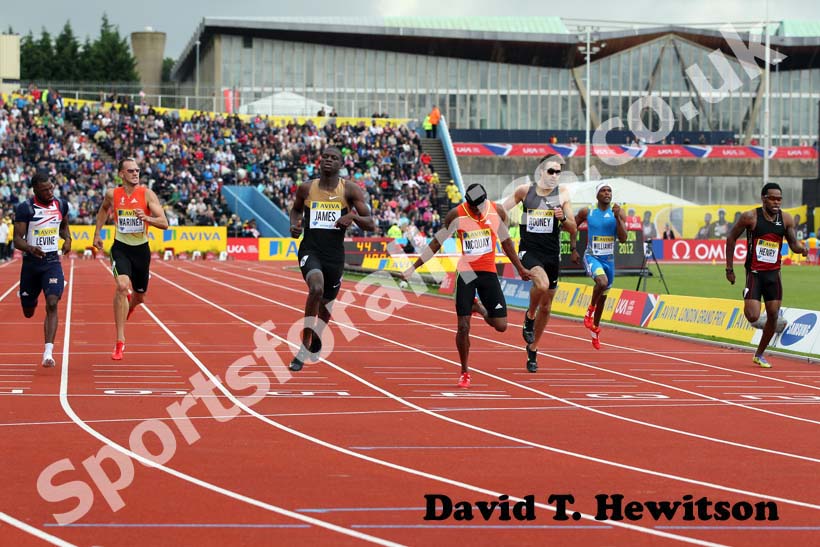 Kirani james wins the 400 metres, 2012 Samsung Diamond League, Crystal Palace, London.